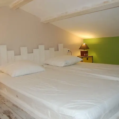 Petite Maison A Juan Les Pins